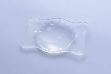 Lente LSR de grau óptico - Esta lente de silicone de grau óptico é usada para simular diferentes comprimentos focais para os olhos.